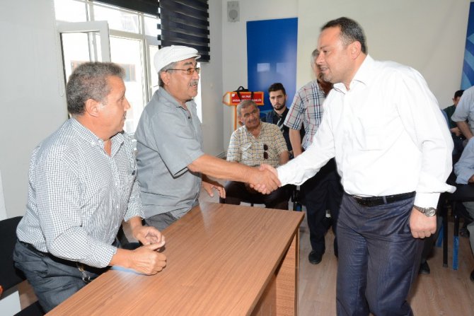 AK Parti Aksaray İl Başkanlığında bayramlaşma