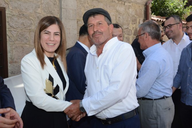 AK Parti Aksaray İl Başkanlığında bayramlaşma