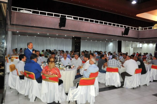 Başkan Akkaya belediye personeliyle bayramlaştı