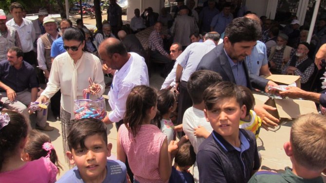 Derbent’te bayramlaşma heyecanı
