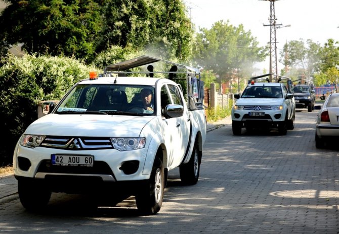Selçuklu’da 24 ekiple ilaçlama çalışması yapılıyor