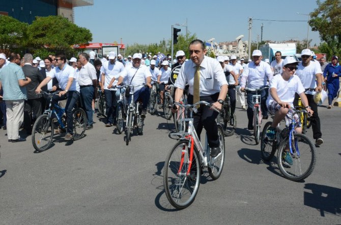 Uyuşturucuyla mücadele için pedal çevirdiler
