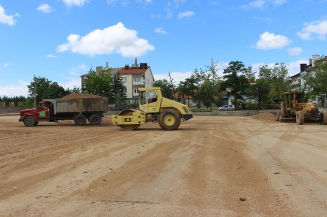 Seydişehir’de otopark çalışmaları başladı