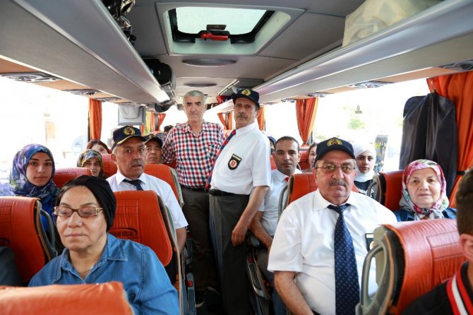 Aksaraylı gaziler Karadeniz kültür gezisine çıktı