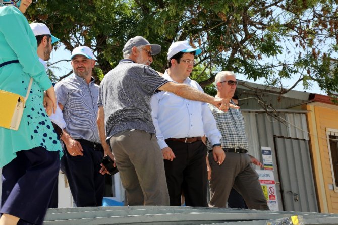 Başkan Yazgı, restoresi devam eden tarihi hamamda inceleme yaptı