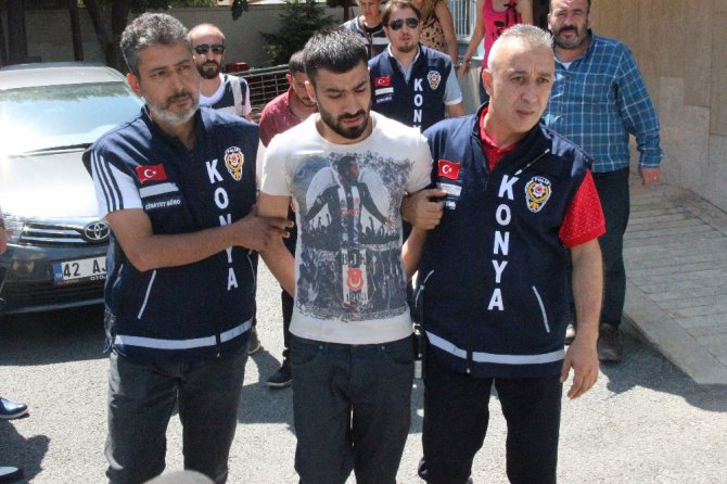 Otomobilinde öldürülen şahsı sevgilisinden para istediği için vurmuş