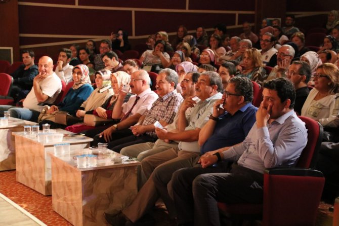 "Miras" oyunu Akşehirlilerle buluştu