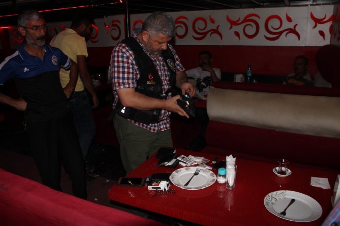 Konya’da eğlence mekanlarına baskın