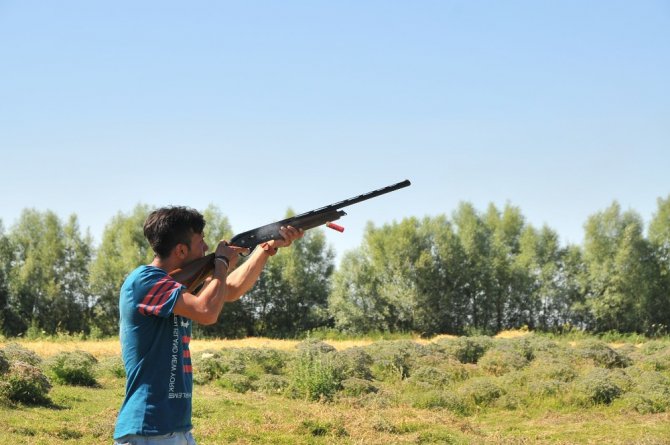 Akşehir’de trap atışları