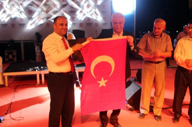 İlahiyatçı Prof. Dr. Nihat Hatipoğlu’ndan ‘Paralel Din’ uyarısı
