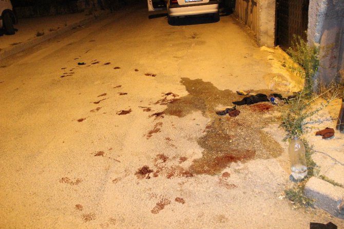 Iraklı dünürlerin tartışması kanlı bitti: 1’i ağır 3 yaralı