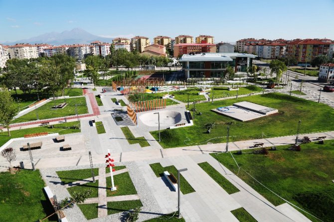 Aksaray’ın ilk tematik parkı olan Karabağ tematik park açılıyor