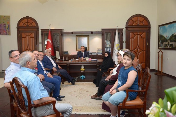 15 Temmuz’un sembolu Şerife Boz’an Rektör Şahin’e ziyaret