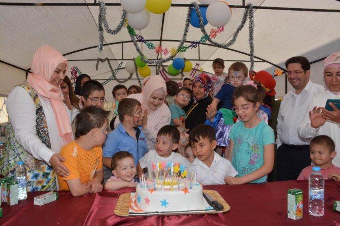 Aksaray’da özel çocuklar gönüllerince eğlendi