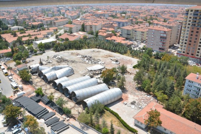Aksaray’da siloların son kulesi de yıkıldı