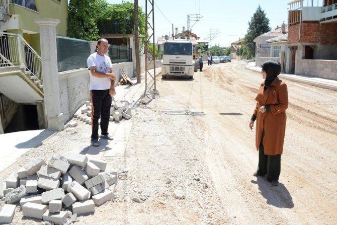 Meram’da yol genişletme çalışmaları sürüyor