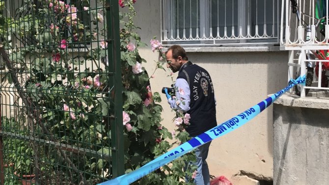 Dördüncü kattan düşen küçük kız ağır yaralandı