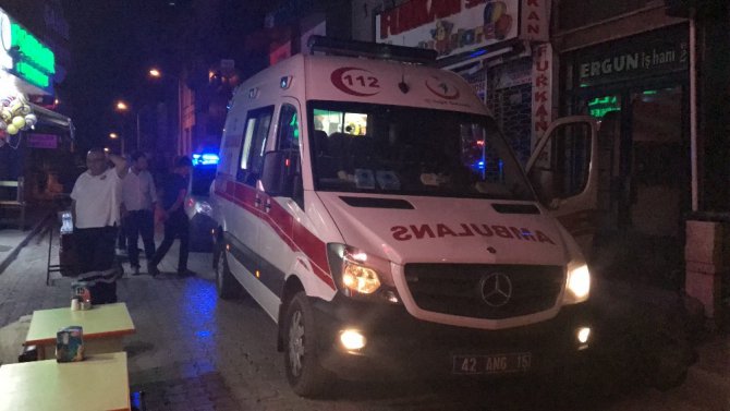 Konya’da 18 yaşındaki genç sokak ortasında bıçaklandı