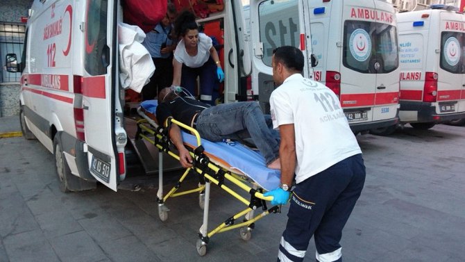 Uyuşturucu kullandığı ileri sürülen genç baygın bulundu