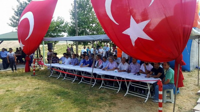Rektör Şahin, bu yıl şenlik ağalığı yaptı