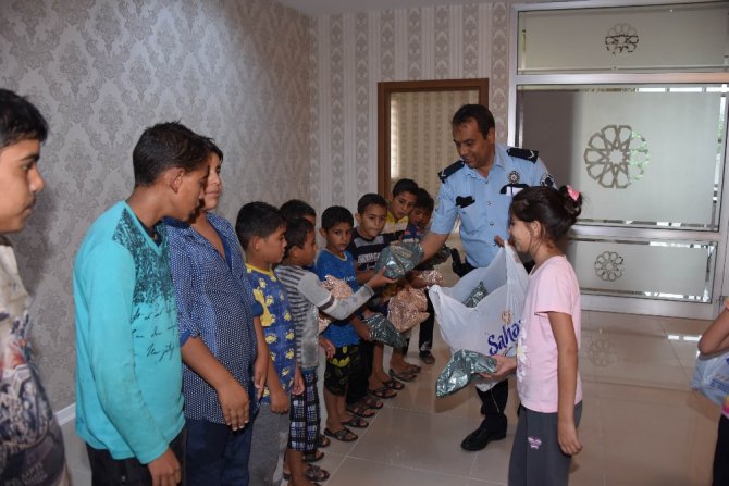 Mevsimlik tarım işçilerinin çocukları gönüllerince eğlendi