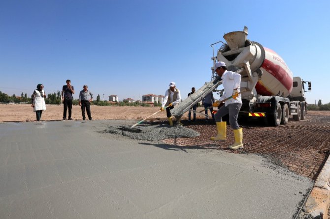 Aksaray’da Uluırmak rekreasyon alanı ve kent parkında çalışmalar sürüyor