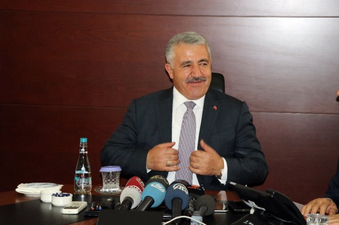 Ulaştırma Bakanı Arslan: “Bu ülke dünyadaki mazlumlar ve mağdurlar için de büyümek zorunda”