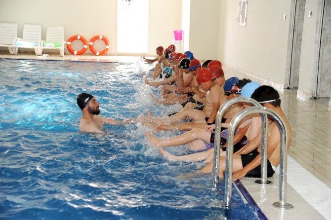 Güneysınır ve Sarayönü Şehir Konakları hizmete giriyor
