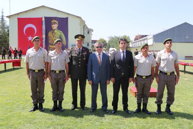 Konya’da kısa dönem erler yemin etti