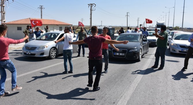 Sultanhanı ilçe olmayı kutluyor