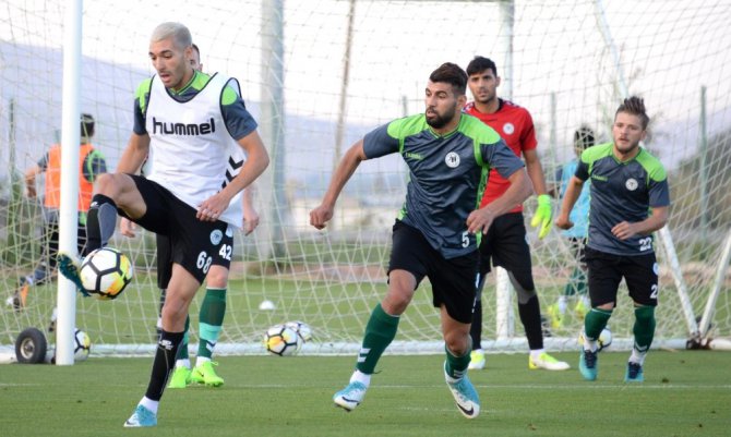 Atiker Konyaspor hazırlıklarını sürdürüyor
