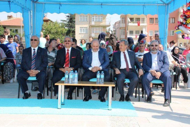 Akşehir Belediyesinden namaza giden 333 çocuğa bisiklet