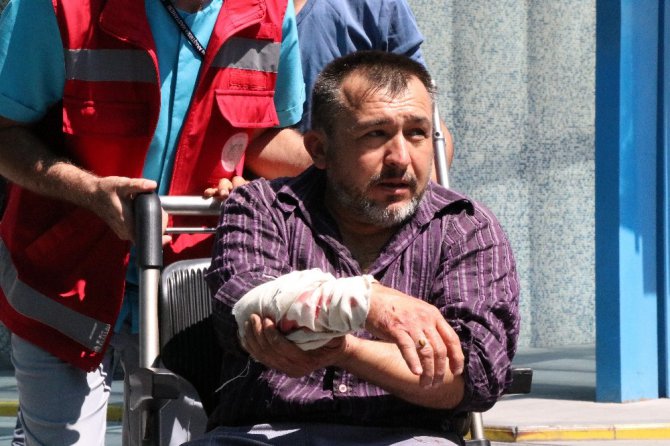 Konya’da acemi kasaplar iş başında