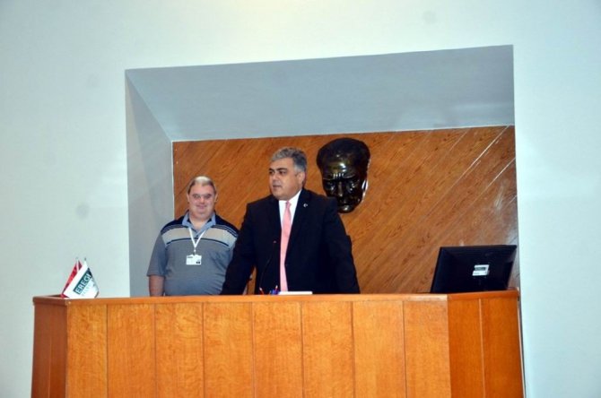 Başkan Özgüven, belediye personeliyle bayramlaştı