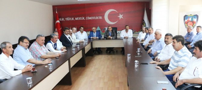 Karamercan: "Arakan yalnız bırakılmamalı"