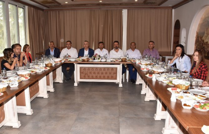 Aksaray Ticaret Borsası Başkanı Özkök, adaylığını açıkladı