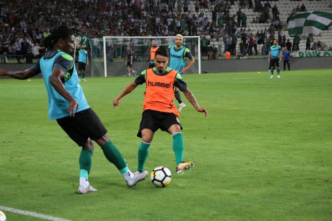 Atiker Konyaspora taraftar desteği