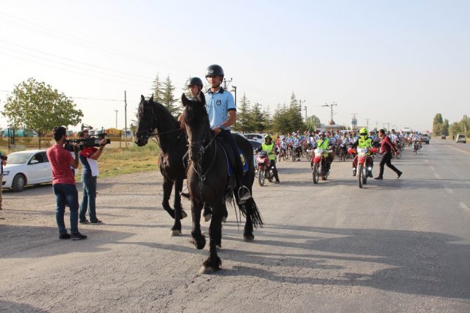 Pedallar, Beyşehir Gölü etrafında çevrildi