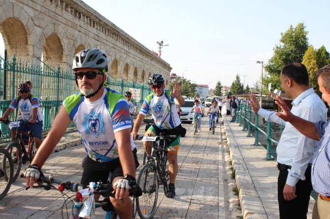 Pedallar, Beyşehir Gölü etrafında çevrildi