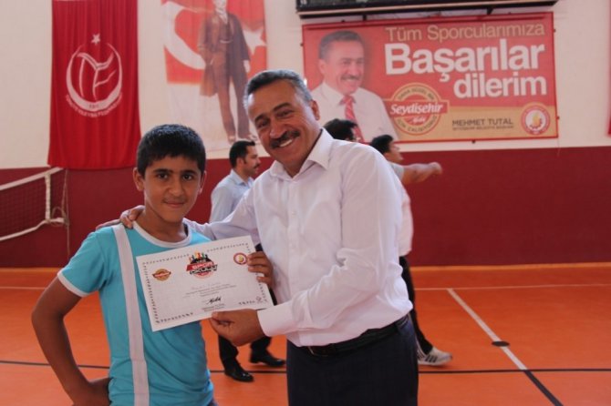 Seydişehir Belediyesi Yaz Spor Okulları sezonunu kapandı