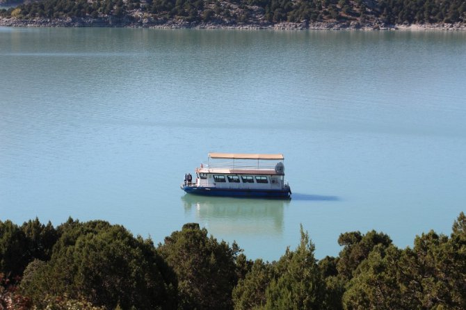 Beyşehir Gölü adaları gezilerle tanıtılıyor