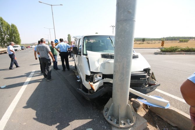 Konya’da düğün yolunda kaza: 5 yaralı