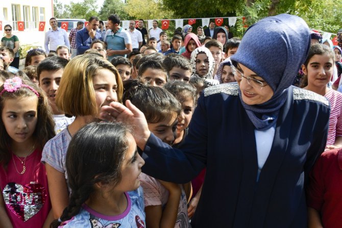 Meram Belediyesi’nden eğitim hediyesi
