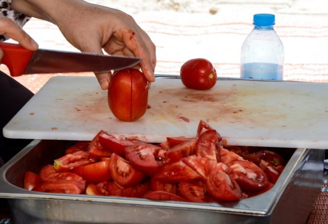 Bacıyan-ı Meram ev ekonomisine katkı sağlıyor