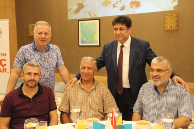 Hasan Erdem: “Gelecek gençlerin, dinamik insanların, rahatını terk edip yola düşenlerin geleceğidir”