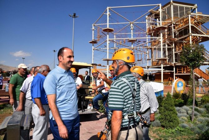 Muhtarlar Selçuklu’daki yatırımları gezdi