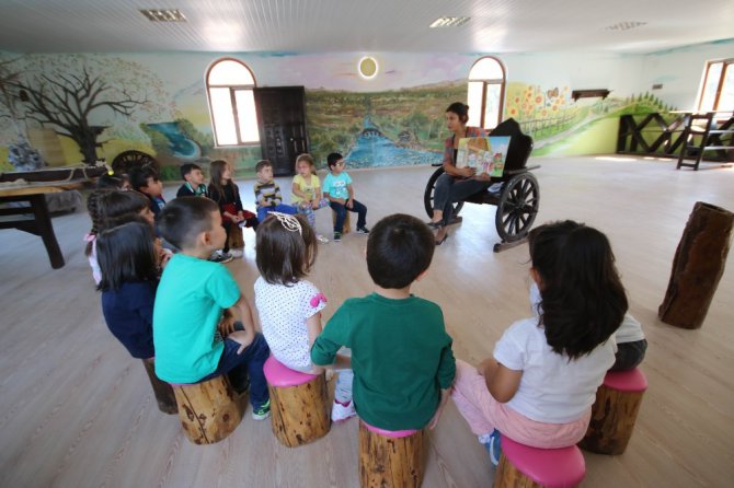 Beyşehir Belediyesi’nden minik öğrencilere ‘masal evi’