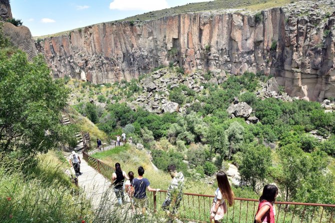 Ihlara Vadisi her yıl yarım milyon ziyaretçi ağırlıyor