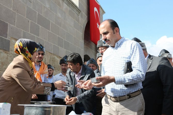 MÜSİAD Konya Şubesi tarihi ticareti canlandırdı