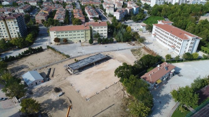 Selçuklu’ya 4 spor salonu daha yapılıyor